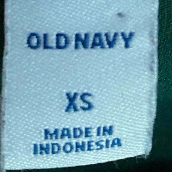 Green dress - Picture 3 of 3